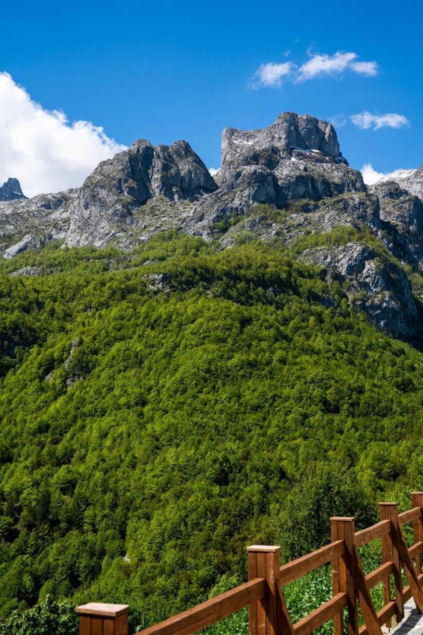 Zeneli Alpin Chalet Cerem Екстер'єр фото